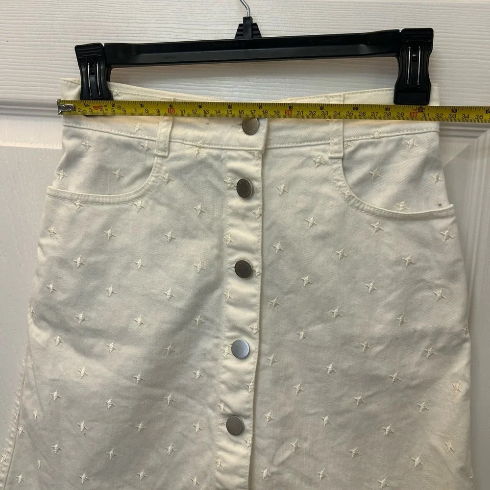 ! stella mccartney EMBELLISHED BUTTON-FRONT A-LINE SKIRT IN SNOW - Picture 9 of 12
